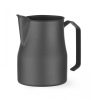 Hendi 451045 Barista tejkiöntő V alakú kiöntővel, 0,7 liter